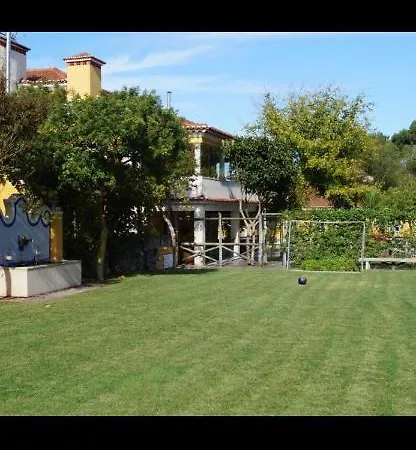 Charm Azenha Dóbidos Farm *