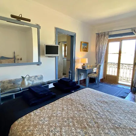 Charm Azenha Dóbidos Farm * Olho Marinho