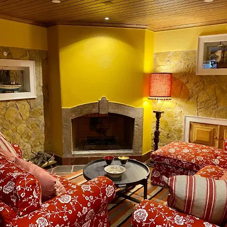 Charm Azenha Dobidos Farm בית חווה Olho Marinho