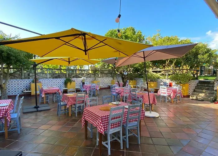 Charm Azenha Dobidos Farm בית חווה Olho Marinho