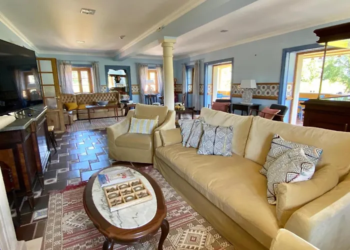 Charm Azenha Dobidos Farm ファームステイ *