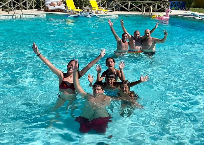 ファームステイ Charm Azenha Dobidos Farm