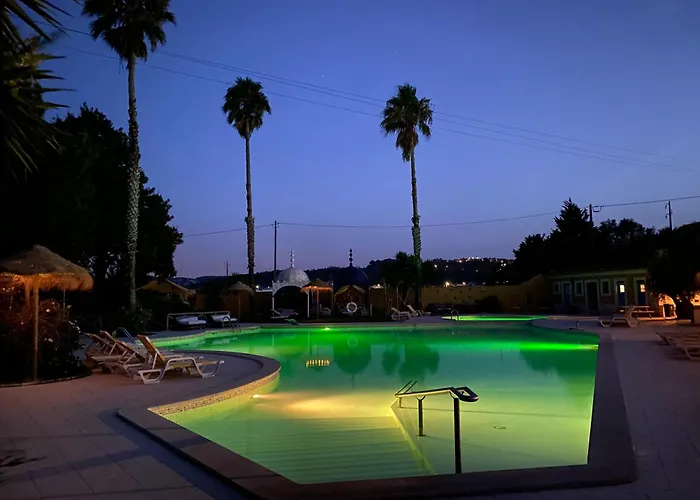 ファームステイ Charm Azenha Dobidos Farm Olho Marinho